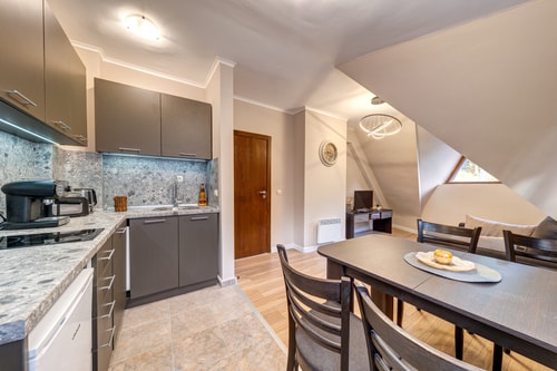 Top floor Ski-In Stay 7 Flat Manager Booking