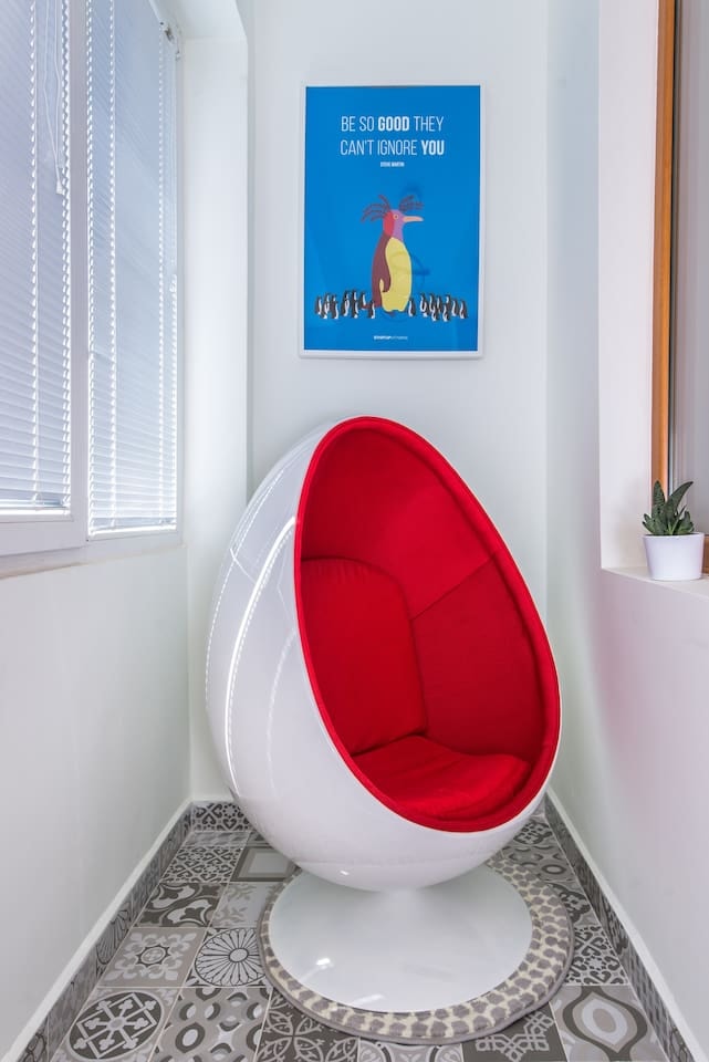 Designer, Business, Central, 1BDR Apartment 11 Flat Manager Booking