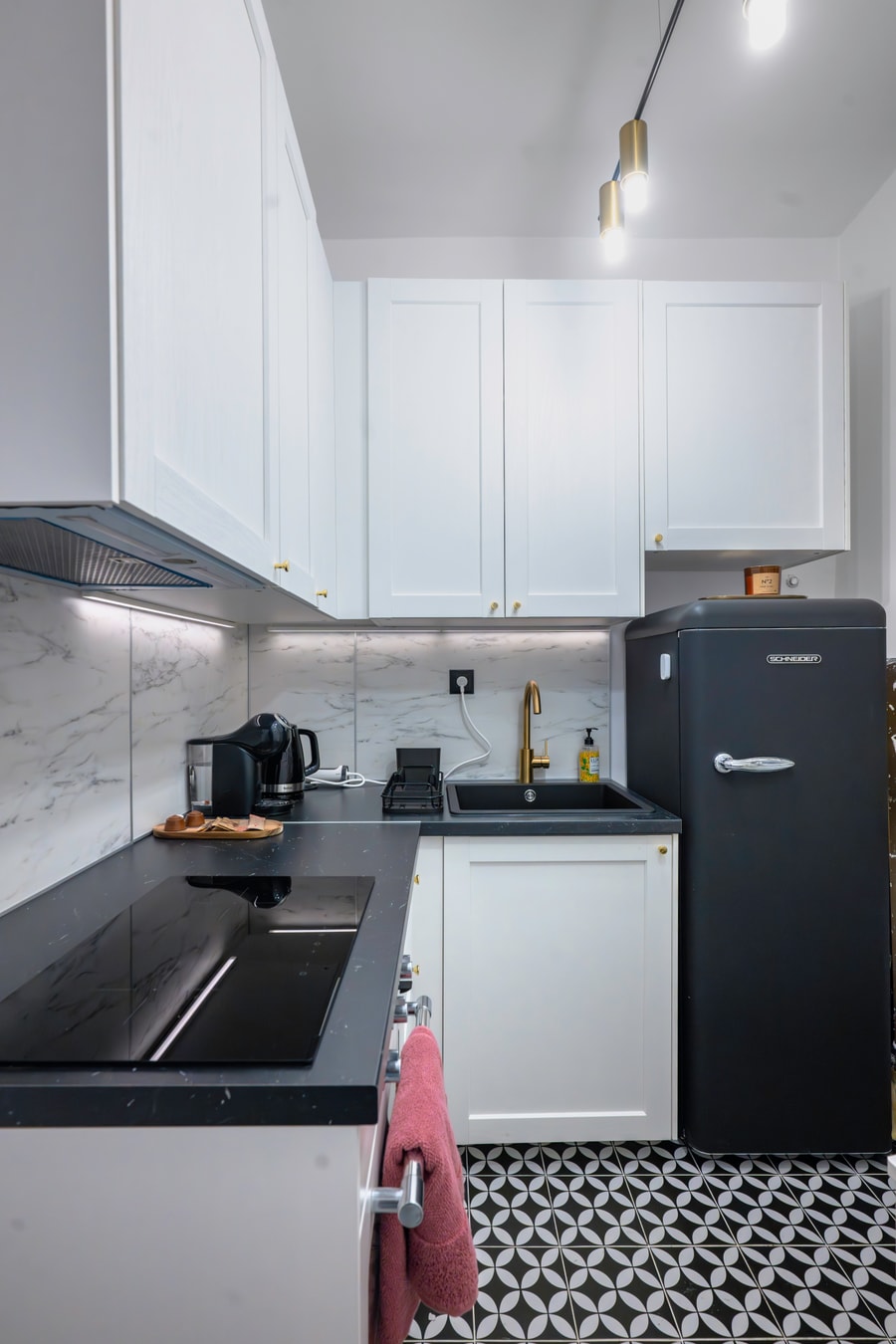 Your Home in Sofia - Cute and Central Apartment 9 Flat Manager Booking