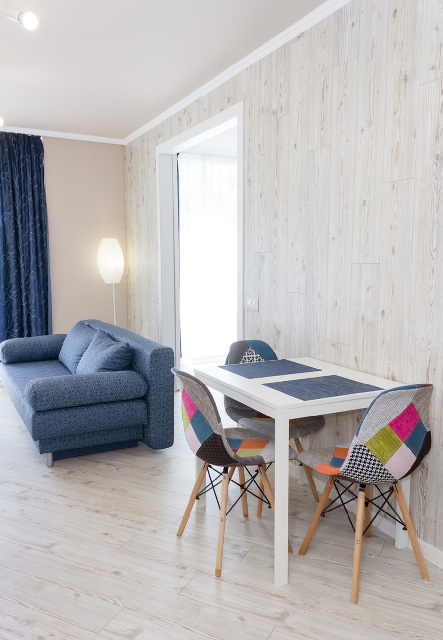 ~Sunny Blue ~ One-Bedroom Flat with Balcony 9 Flat Manager Booking