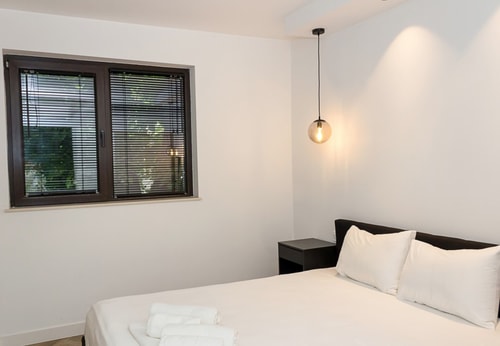 Center оf Varna: 1BD  with terrace & desk 17 Flat Manager Booking