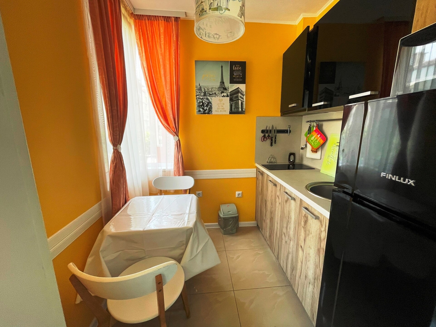 Bright 1BD Apartment with Nice Terrace 2 Flat Manager Booking