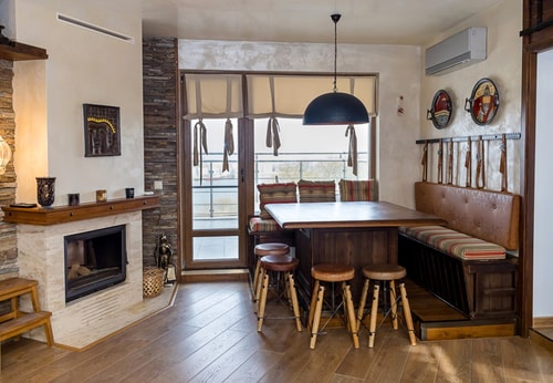 Modern Comfort & Vintage Charm with Panoramic View 9 Flat Manager Booking