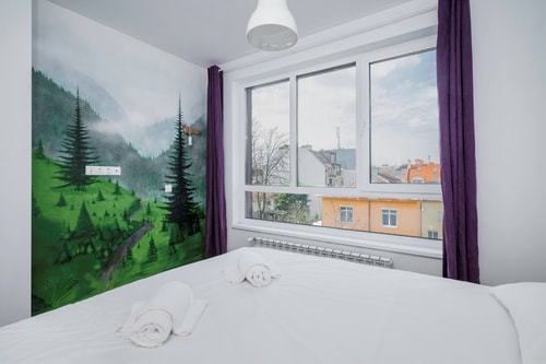 Bright and Cozy 1BD Apartment plus Desk 15 Flat Manager Booking
