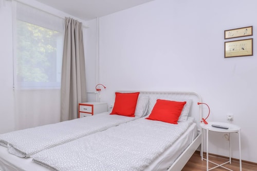 Eleganto - Central 2BD Stylish Apartment 3 Flat Manager Booking