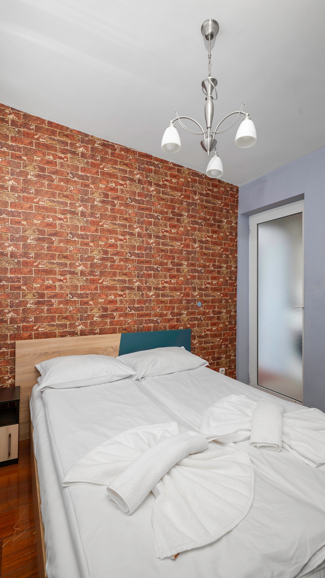 Central Cozy 1BD – Compact Chic Living 12 Flat Manager Booking