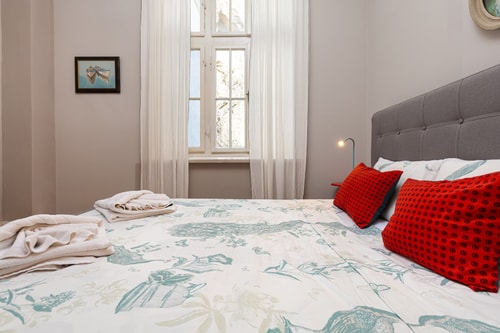 The Old Town Vintage 2-Bedroom Jewel 2 Flat Manager Booking
