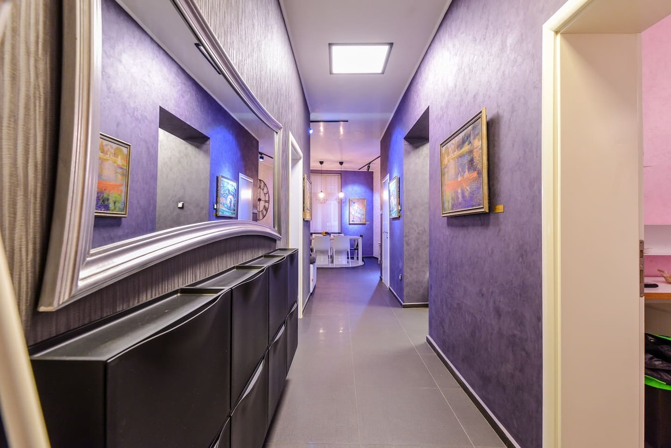 Champs-Élysées Sofia | 2BDR 2BTHR 34 Flat Manager Booking