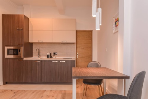 MOCCA & CACAO Studios - Crystal Garden, CENTRAL 7 Flat Manager Booking