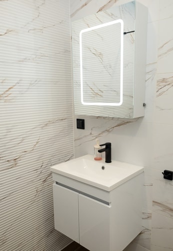 Chic 1BR Flat & Garage | Garden Residence, Varna 19 Flat Manager Booking