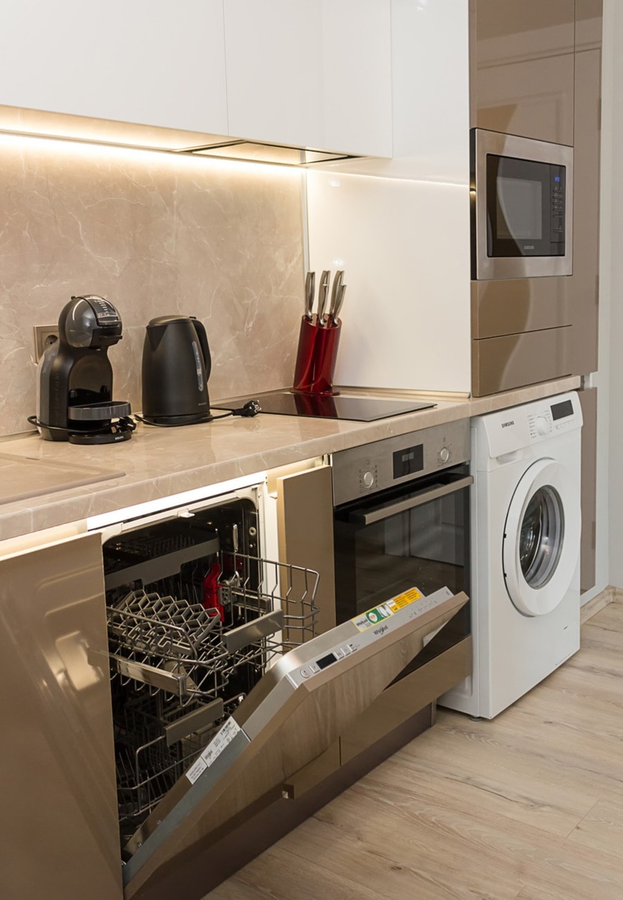 Sunny 1BD Flat in St Constantine & Helena Complex 10 Flat Manager Booking