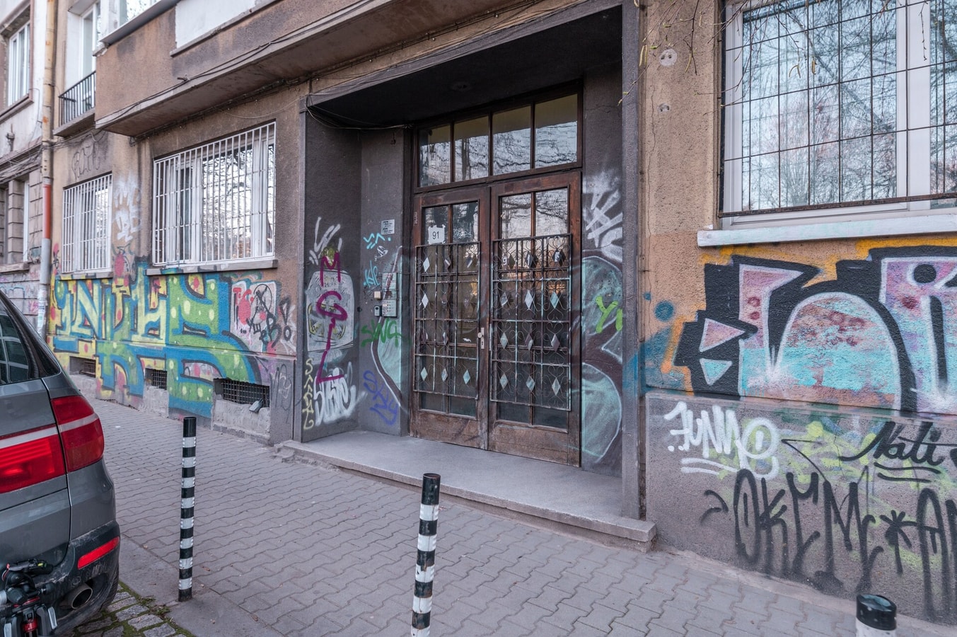 Industrial 2-BDR Flat by the National Stadium 22 Flat Manager Booking