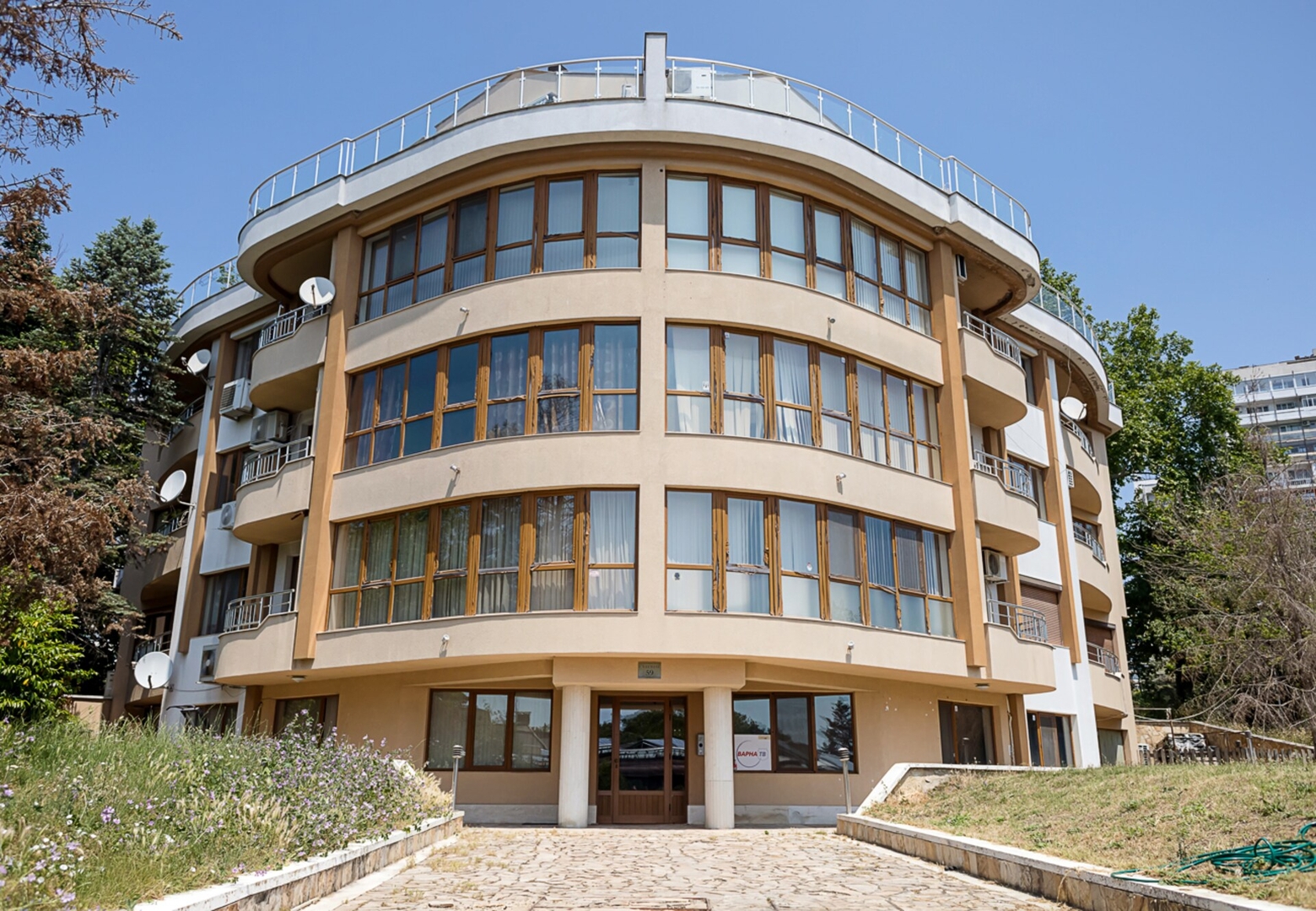 Modern 1-Bedroom Retreat in Varna’s Sea Garden 23 Flat Manager Booking