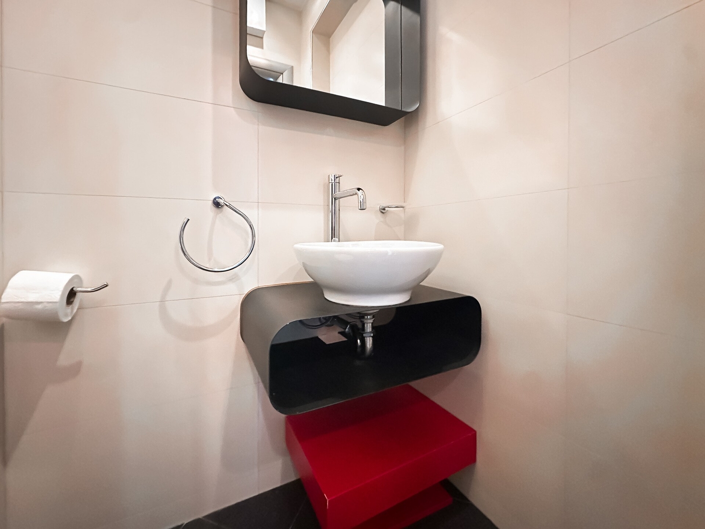 Joy Apartment – Stylish 2BD in Oborishte 11 Flat Manager Booking