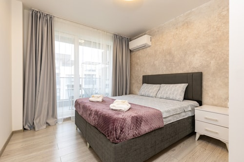 PLOVDIV Yordanka Ost · Casa Moderna ~ Stylish 1BD in South Plovdiv 1 Flat Manager Booking