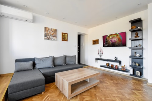 Split-Level City Stay with Balcony 0 Flat Manager Booking