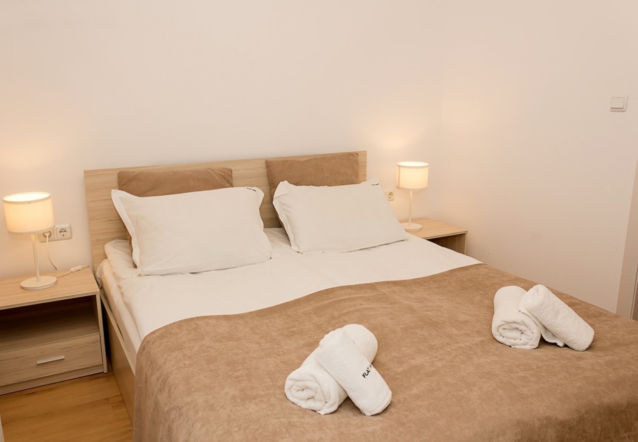 Seaview Haven: Elegant 2BD Flat in Balchik 2 Flat Manager Booking