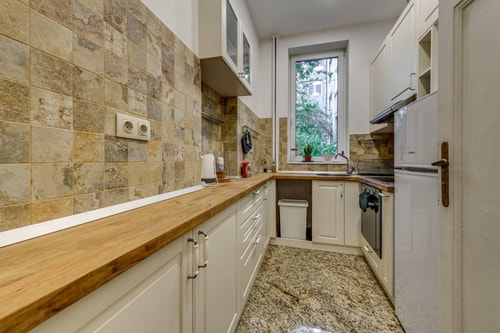 Classic Charm ~ 2BD Central Apartment 2 Flat Manager Booking