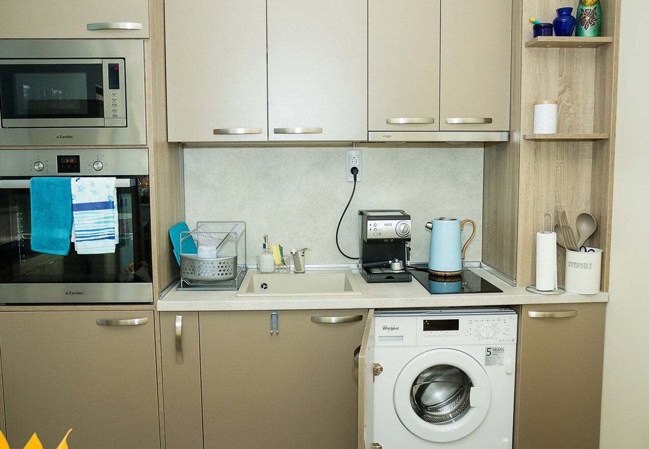 Sunny Studio + Parking near the Sea in Briz, Varna 9 Flat Manager Booking