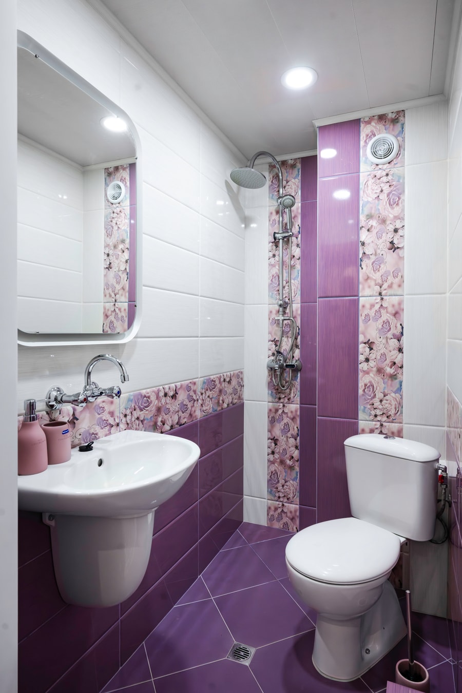 Your Home in Sofia - Cute and Central Apartment 14 Flat Manager Booking