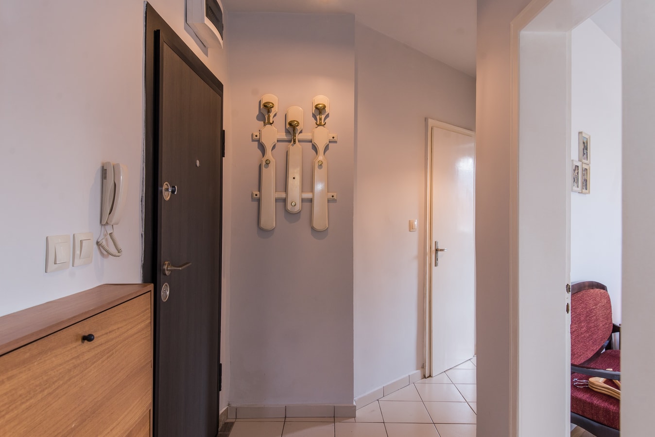 Colorful 2BD Apartment next to Serdika Center 5 Flat Manager Booking