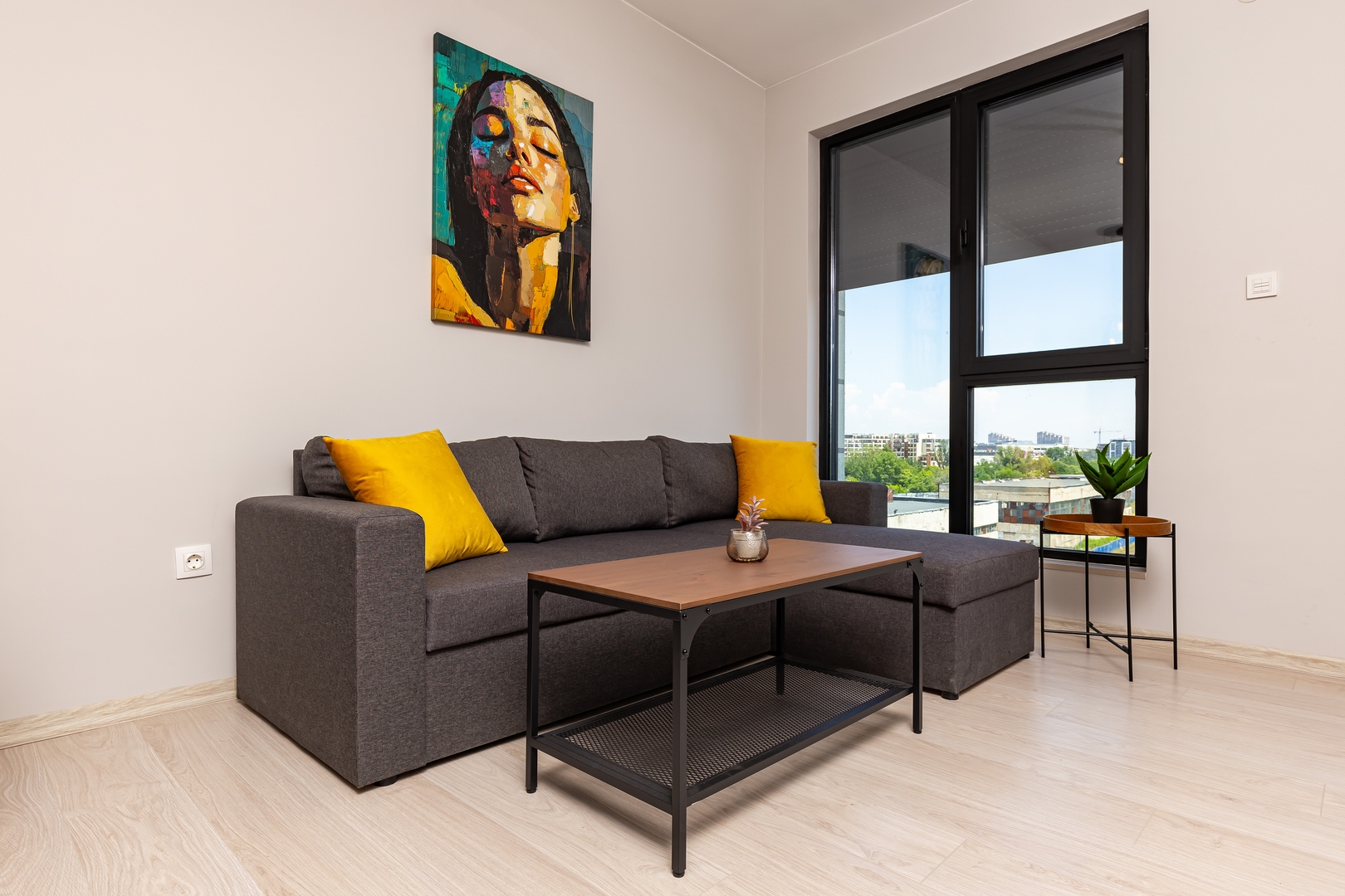 Lauta Park - 1BD with balcony 13 Flat Manager Booking