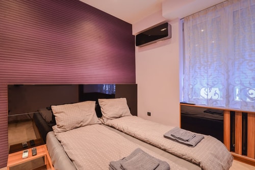 Extravaganzzo - Super Central One Bedroom Modern 3 Flat Manager Booking