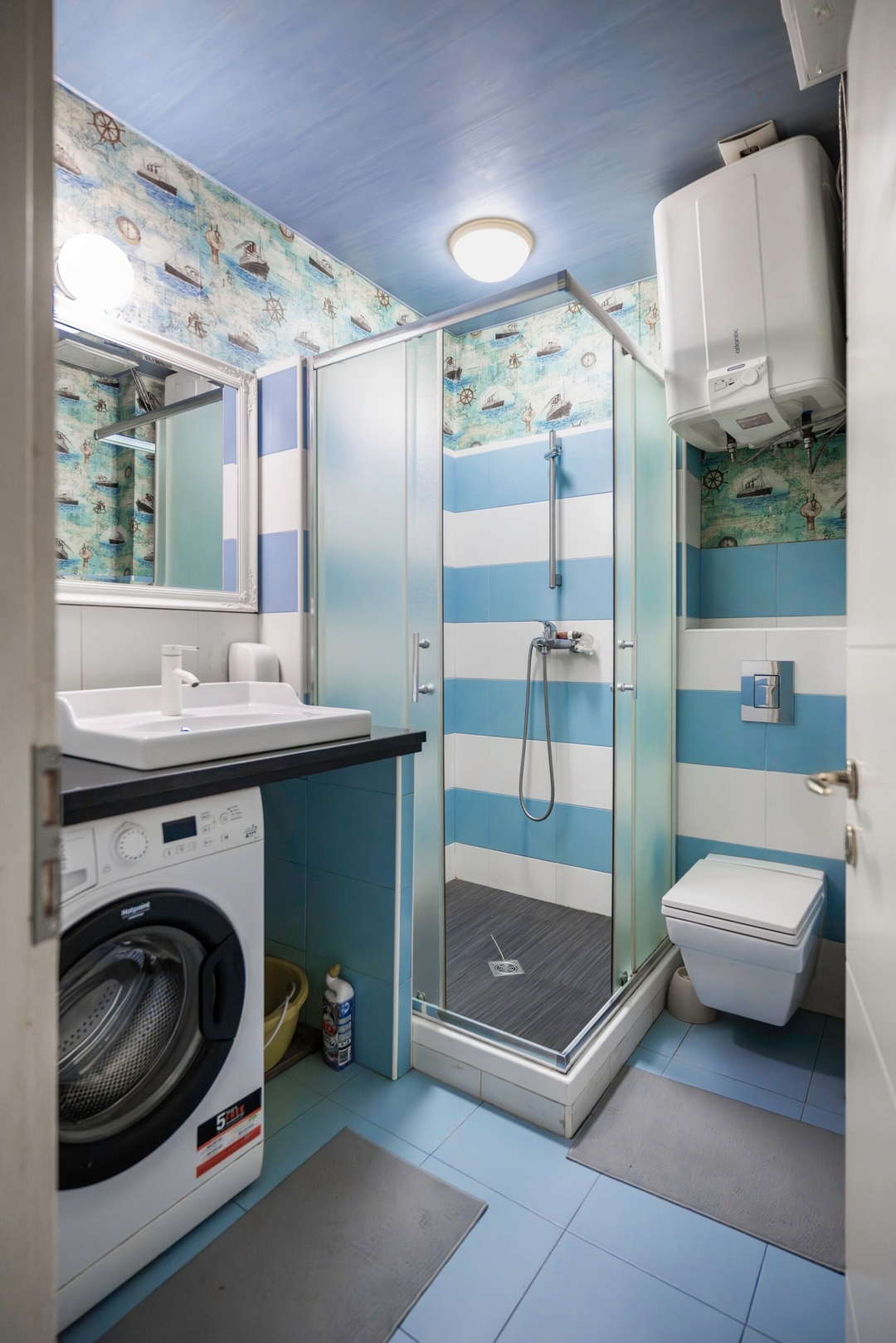 Sofia's 1BD Colourful Getaway Near NDK 3 Flat Manager Booking