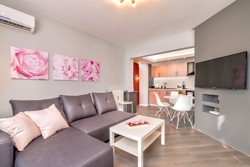 ROS? one bedroom designer apartment in city centre 7 Flat Manager Booking
