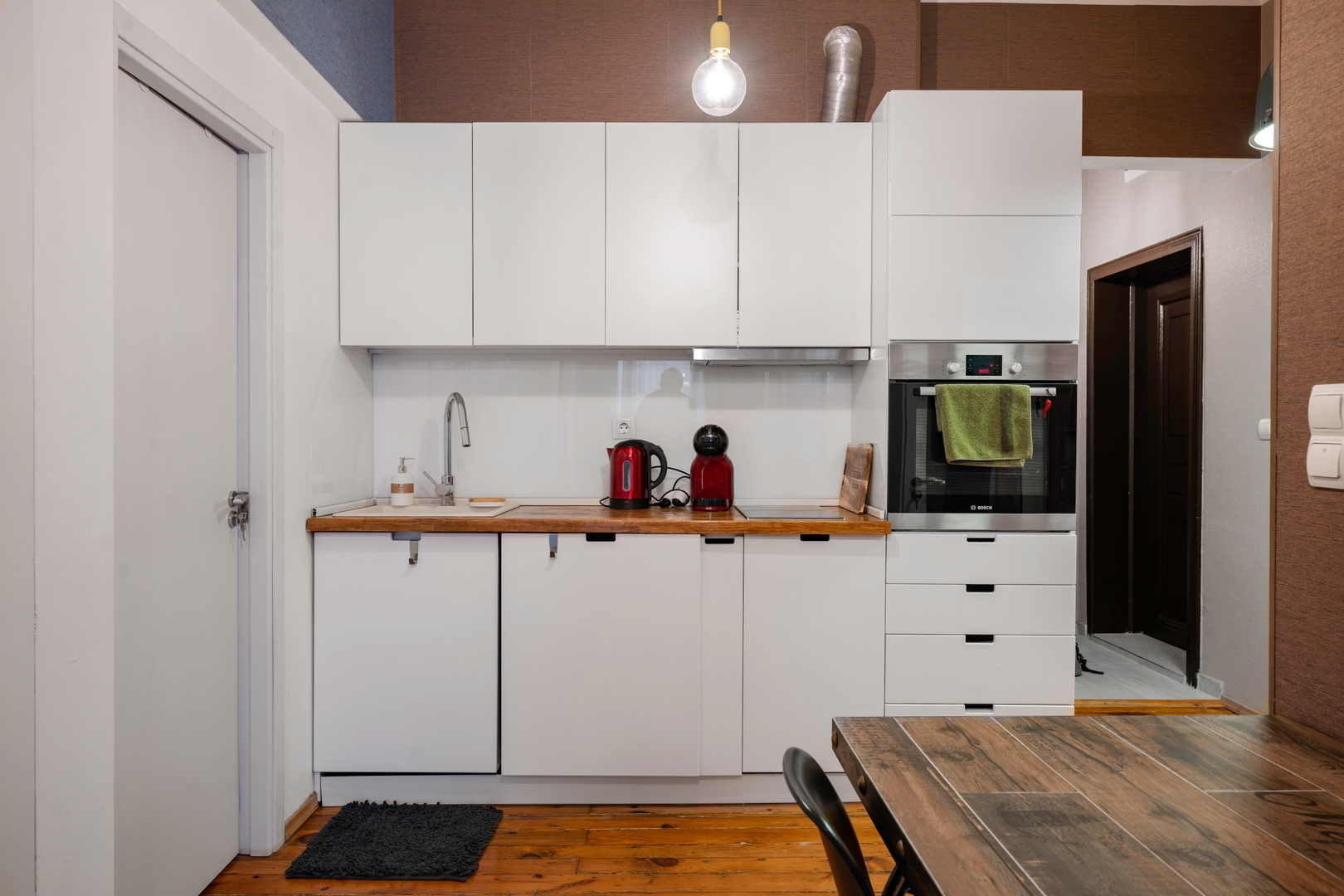 Cozy and Central 2BD Flat | At the Heart of It All 3 Flat Manager Booking