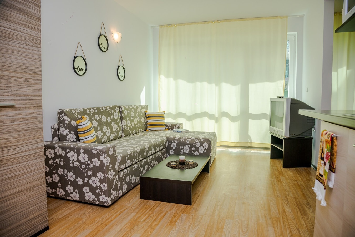 Clara Studio at an Irish run family hotel Flat Manager Booking