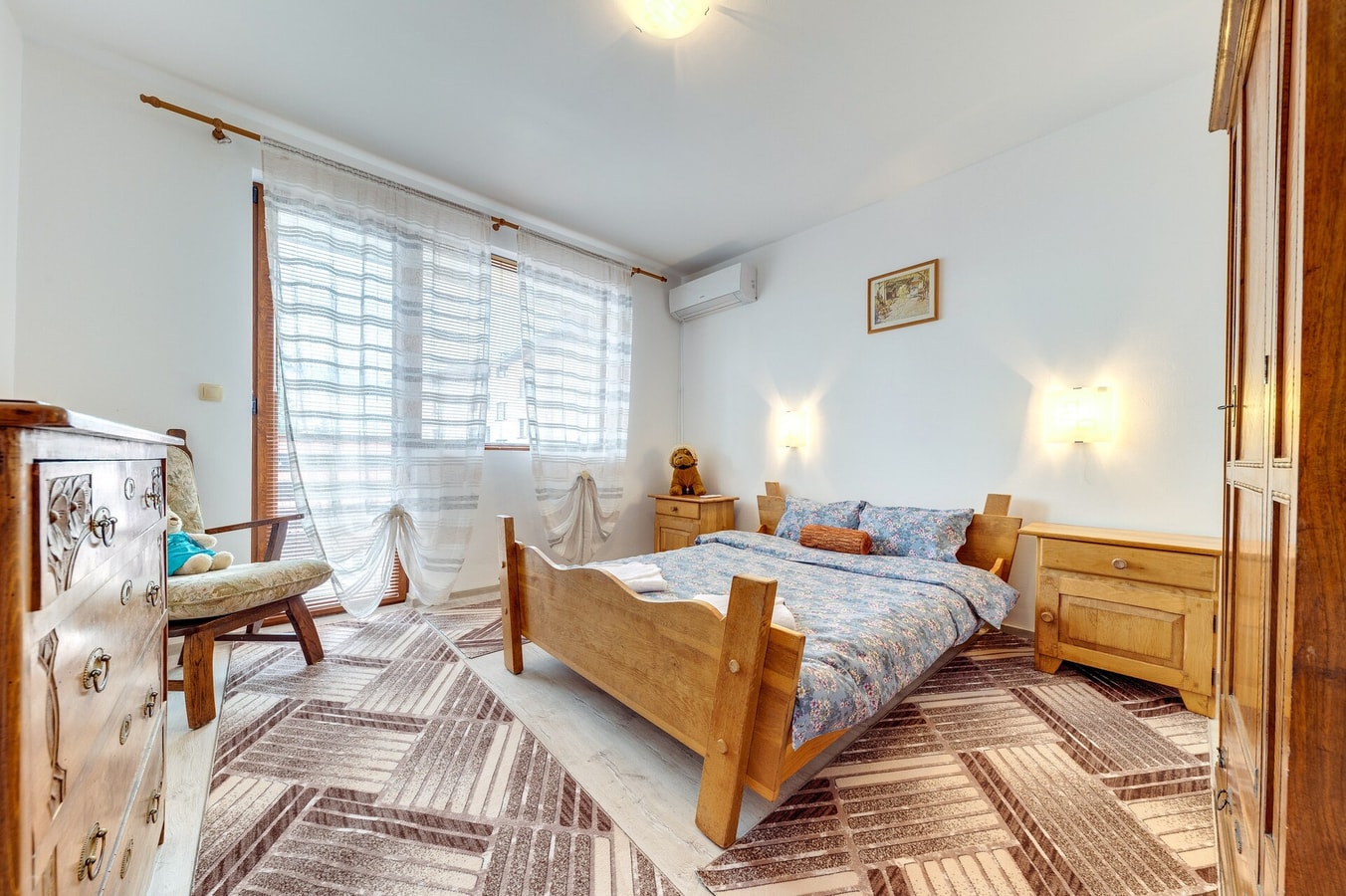 Villa Cometa 1BD - Balcony & Near Slope 7 5 Flat Manager Booking