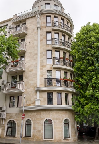 Center оf Varna: 1BD  with terrace & desk 3 Flat Manager Booking