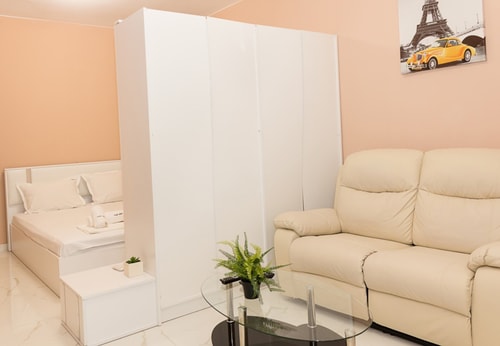 Comfy 1-Bedroom Apartment in Chayka Neighbourhood 7 Flat Manager Booking