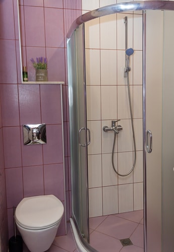Black & White -1BD Flat in Varna Center 11 Flat Manager Booking