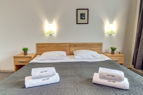 Villa Kometa  – 1BD Apt with Balcony & Forest View 2 Flat Manager Booking