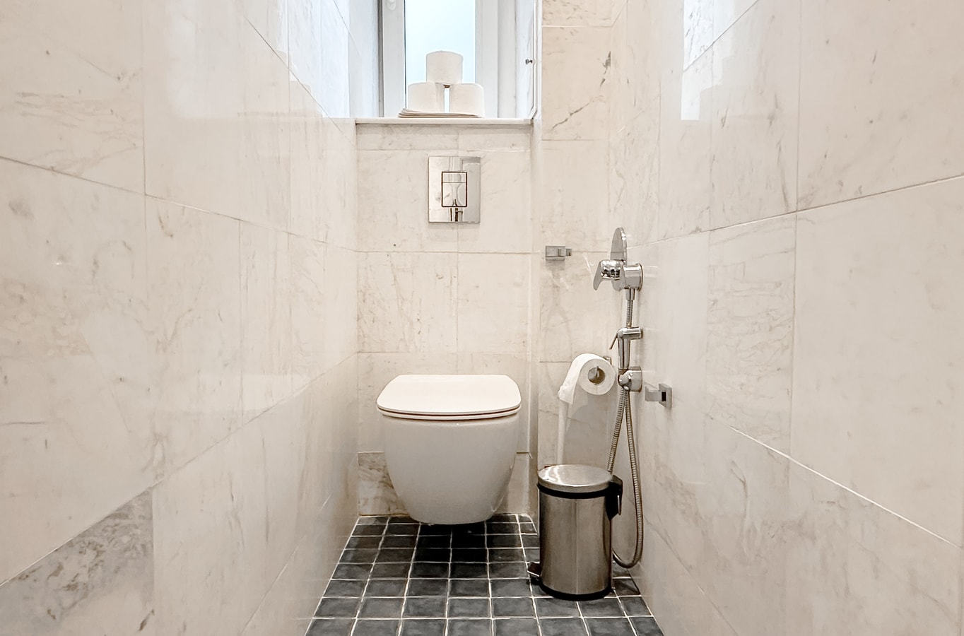 Classic Charm ~ 2BD Central Apartment 16 Flat Manager Booking