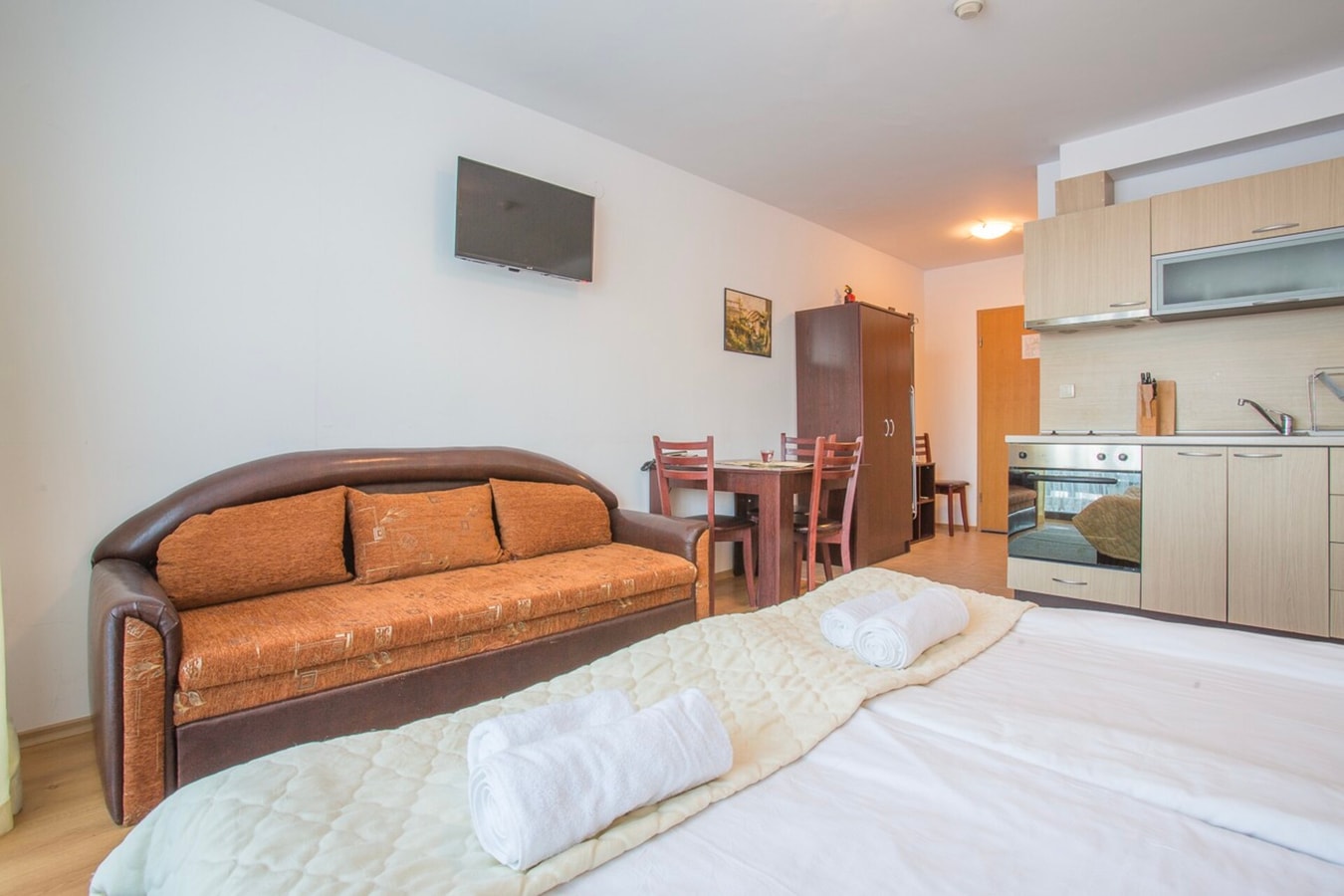 Bright Studio in a Spacious Complex in the Valley 4 Flat Manager Booking