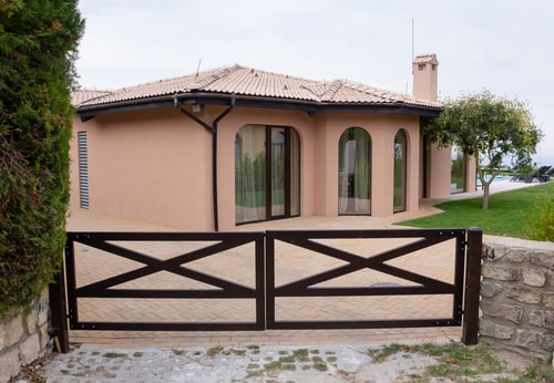 Luxury 4-bedroom Villa in Black Sea Rama Resort 72 Flat Manager Booking