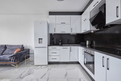 Sunny Seaside Retreat: 2BD Apartment in Nesebar 3 Flat Manager Booking