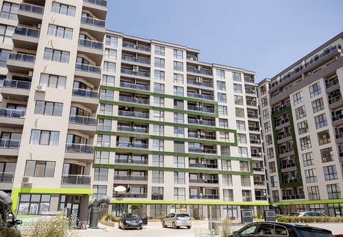 Chic 1BR Flat & Garage | Garden Residence, Varna 25 Flat Manager Booking