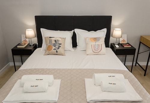 Sea Garden 2 ~ 2BD Flat with Desk & Balcony 9 Flat Manager Booking