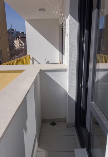 Vili's Place - 1 Bedroom Apartment with Balcony 16 Flat Manager Booking