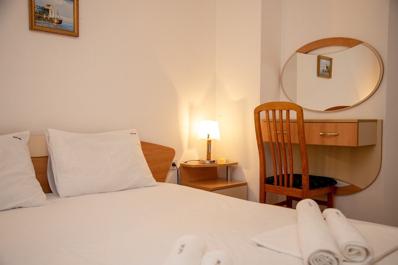 Convenient 2-Bedroom Flat next to Harmanite Beach 7 Flat Manager Booking