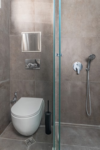 Industrial 2-BDR Flat by the National Stadium 16 Flat Manager Booking