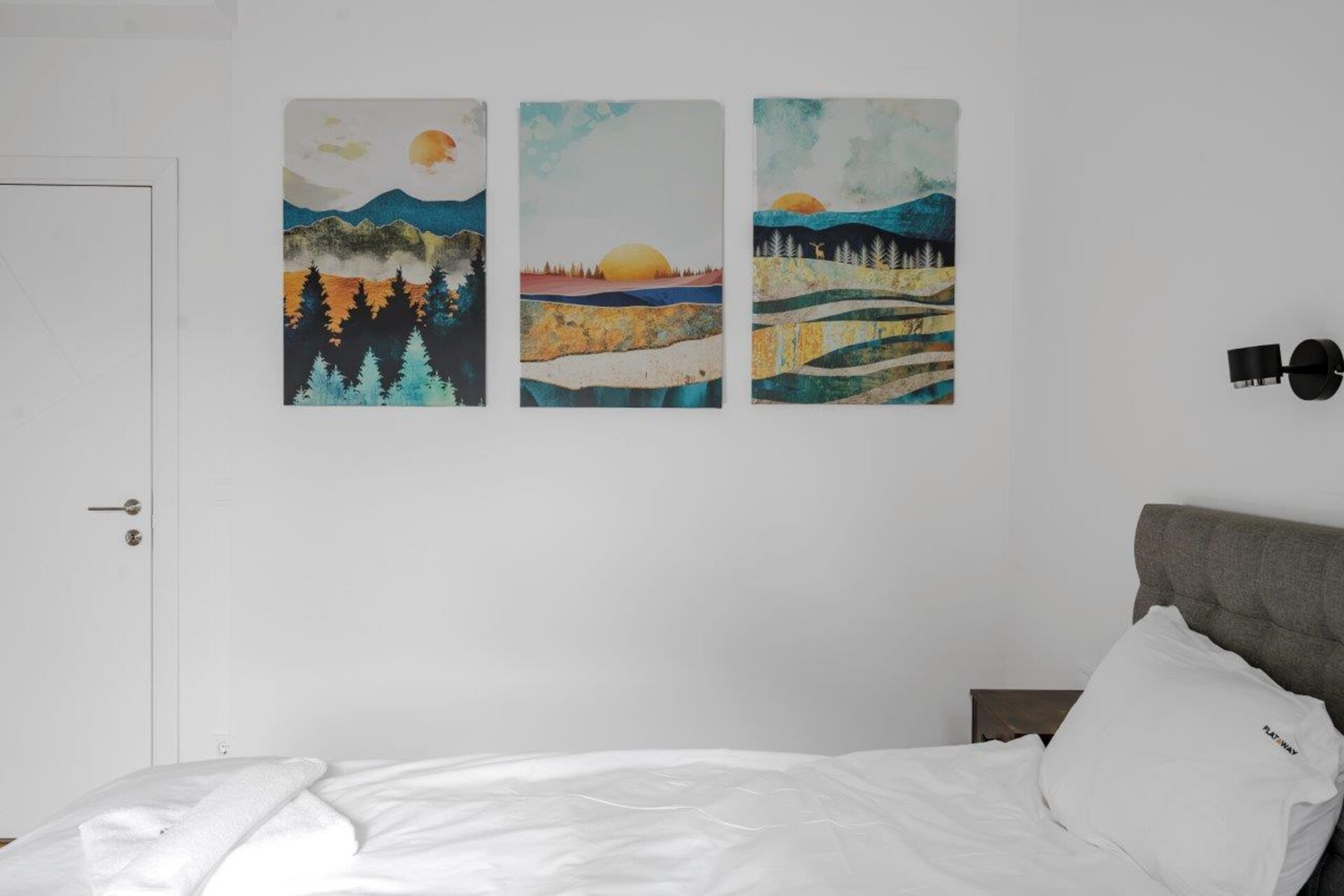 Luminous Central Retreat: Spacious 2BD Apartment 31 Flat Manager Booking