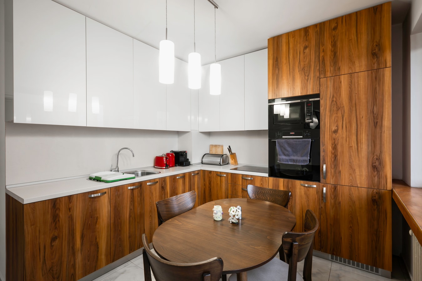The Cosmopolitan Shine 1-BDR Pet-Friendly Flat 13 Flat Manager Booking