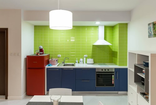 Pop your C-O-L-O-R-S - Funky and Modern 1BDR. Apt. 1 Flat Manager Booking