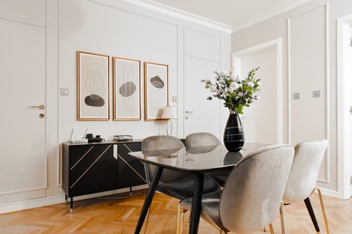 Designer 2BD Apt next to Eagle's Bridge 2 Flat Manager Booking