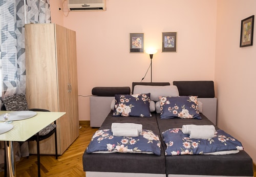Two Bedroom Retreat I Near Municipality Varna 4 Flat Manager Booking